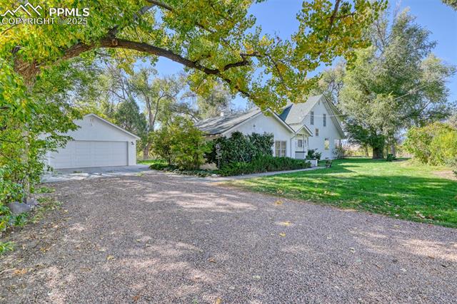 900  Pond  , fountain  House Search MLS Picture