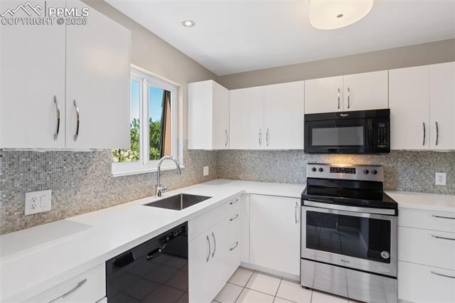 MLS Image for 2973  Mesa  C ,Colorado Springs, Colorado