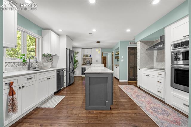 MLS Image for 75 E Cheyenne Mountain  ,Colorado Springs, Colorado
