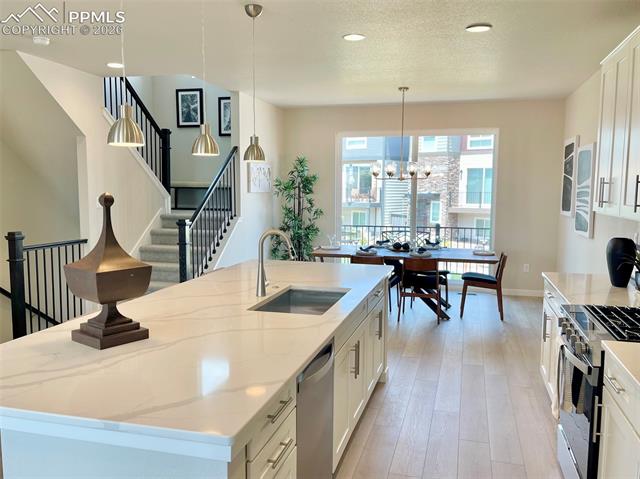 MLS Image for 6158  Ellipse  ,Colorado Springs, Colorado