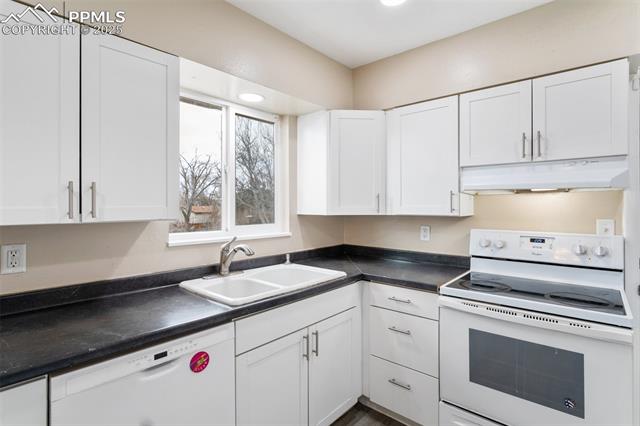 MLS Image for 6640  Player  ,Colorado Springs, Colorado