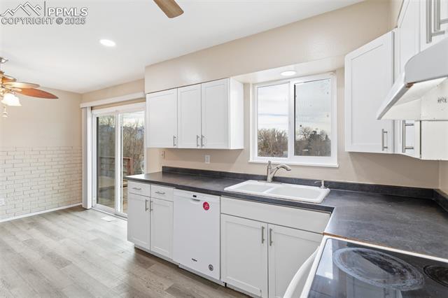 MLS Image for 6640  Player  ,Colorado Springs, Colorado