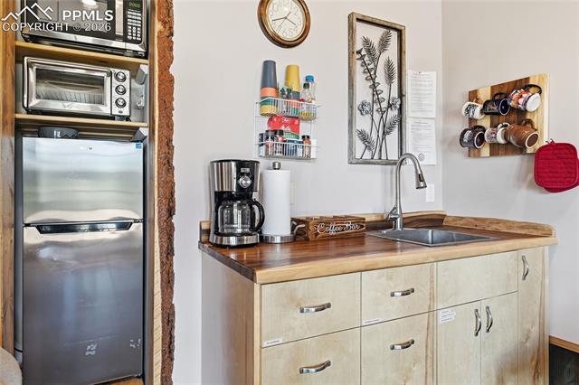 MLS Image for 556  Circle  ,Florissant, Colorado