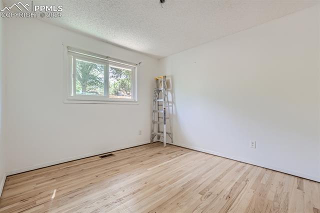 MLS Image for 6975  Metropolitan  ,Colorado Springs, Colorado