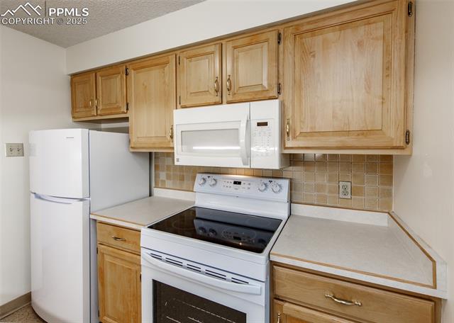 MLS Image for 411  Lakewood  A706 ,Colorado Springs, Colorado