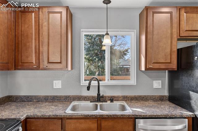 MLS Image for 1410  Auburn  ,Colorado Springs, Colorado