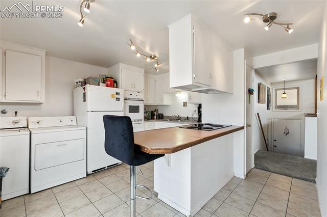 MLS Image for 1512 E Monument  ,Colorado Springs, Colorado