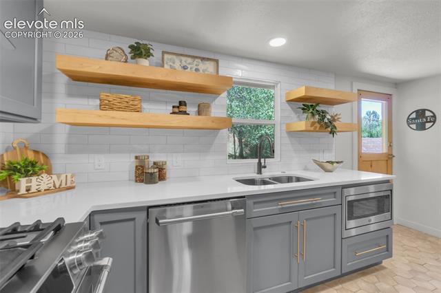 MLS Image for 344  Plainview  ,Manitou Springs, Colorado