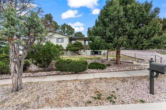 1621  Lehmberg  , colorado springs&nbsp; House Search MLS Picture