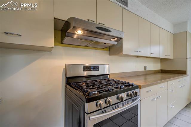 MLS Image for 130  Cresta  ,Colorado Springs, Colorado