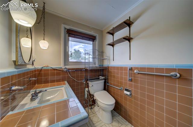 MLS Image for 130  Cresta  ,Colorado Springs, Colorado