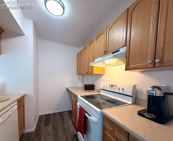 MLS Image for 935  Saturn  207 ,Colorado Springs, Colorado