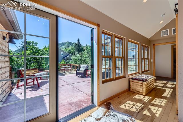 MLS Image for 903  High  ,Manitou Springs, Colorado