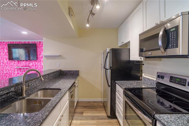 MLS Image for 935  Saturn  215 ,Colorado Springs, Colorado