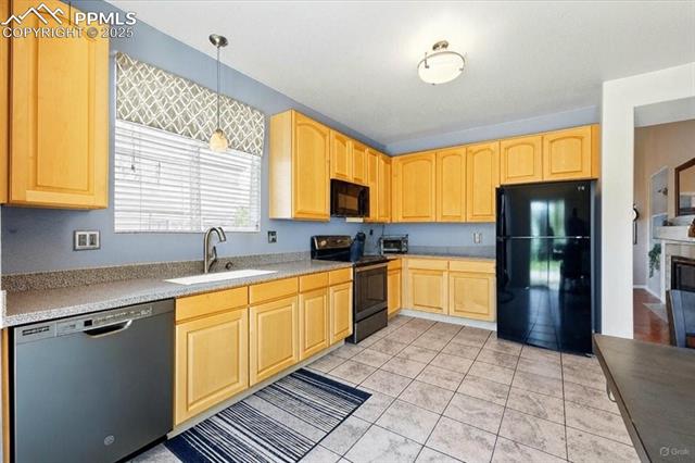 MLS Image for 7043  Bonnie Brae  ,Colorado Springs, Colorado