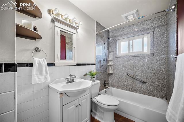 MLS Image for 1522  Wynkoop  ,Colorado Springs, Colorado