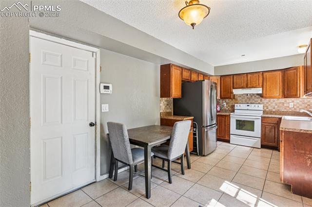 MLS Image for 604  Blossom Field  ,Fountain, Colorado