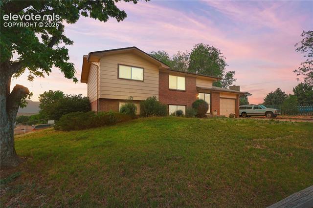 926  Cardinal  , colorado springs&nbsp; House Search MLS Picture