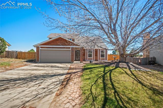 686  Trumbull  , monument&nbsp; House Search MLS Picture