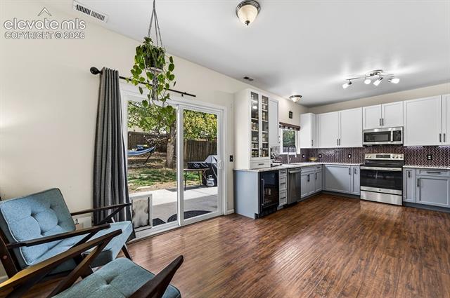 MLS Image for 7032  Bonnie Brae  ,Colorado Springs, Colorado