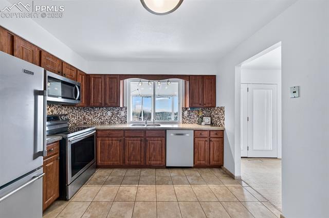 MLS Image for 5425  Zapato  ,Colorado Springs, Colorado
