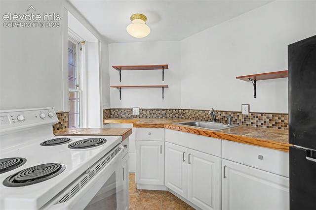 MLS Image for 60  Waltham  ,Manitou Springs, Colorado
