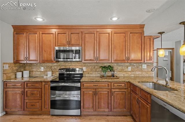 MLS Image for 5376 W Cliff Point  ,Colorado Springs, Colorado