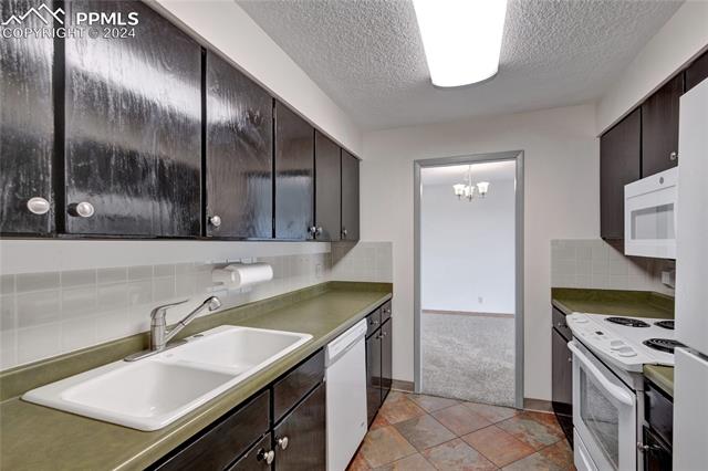 MLS Image for 411  Lakewood  A1105 ,Colorado Springs, Colorado