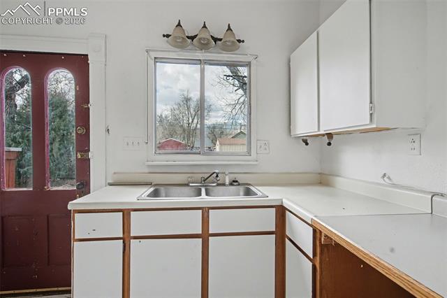 MLS Image for 1513 W Cucharras  ,Colorado Springs, Colorado