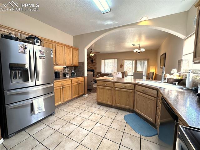 MLS Image for 1014  Cedarcrest  ,Pueblo, Colorado
