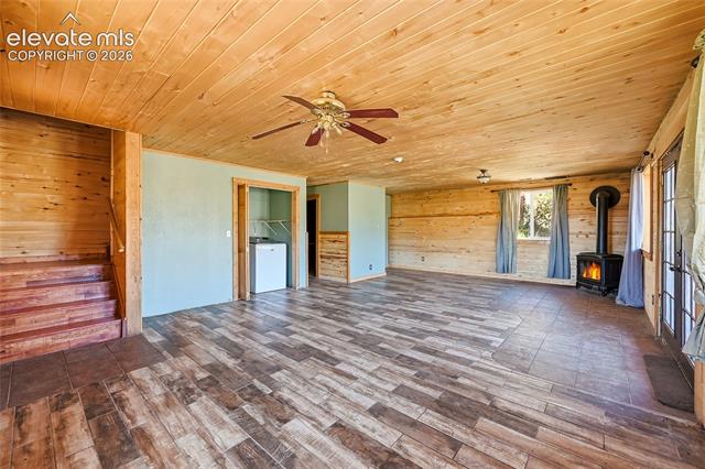 MLS Image for 927  Stonehenge  ,Florissant, Colorado
