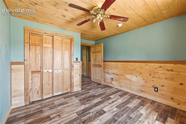 MLS Image for 927  Stonehenge  ,Florissant, Colorado