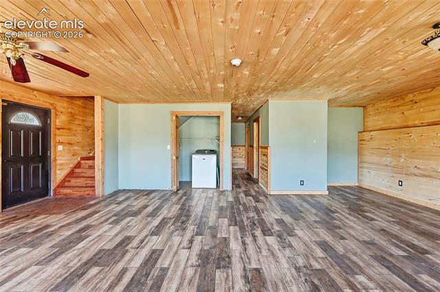 MLS Image for 927  Stonehenge  ,Florissant, Colorado