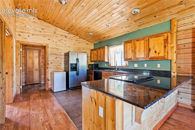 MLS Image for 927  Stonehenge  ,Florissant, Colorado
