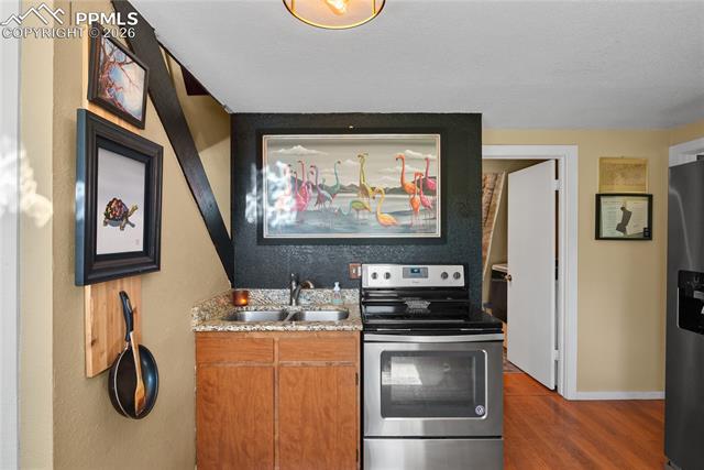 MLS Image for 6840  Eagle Mountain  ,Manitou Springs, Colorado