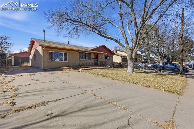 2609  Ridgewood  , pueblo&nbsp; House Search MLS Picture