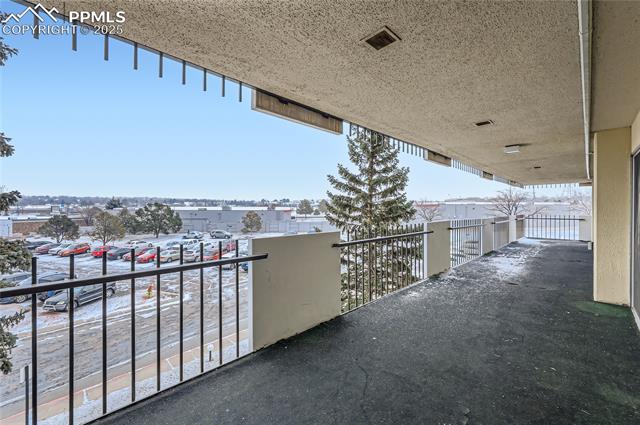 MLS Image for 411  Lakewood  B338 ,Colorado Springs, Colorado