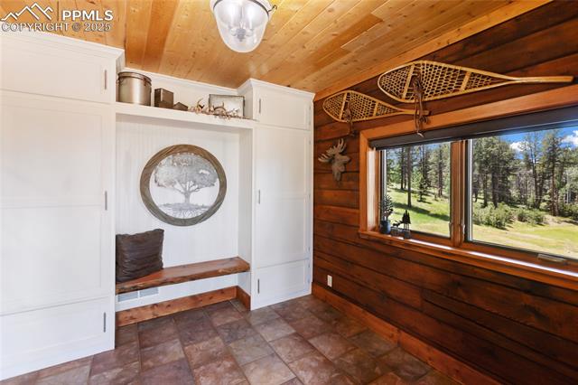 MLS Image for 101  Daniwood  ,Florissant, Colorado