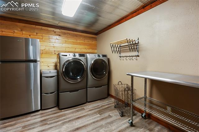 MLS Image for 101  Daniwood  ,Florissant, Colorado
