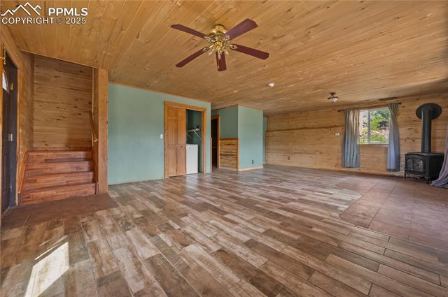 MLS Image for 927  Stonehenge  ,Florissant, Colorado