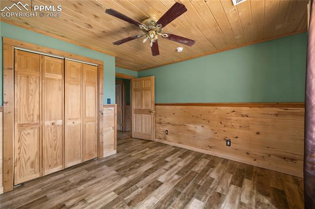 MLS Image for 927  Stonehenge  ,Florissant, Colorado