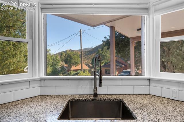 MLS Image for 220  Duncan  ,Manitou Springs, Colorado