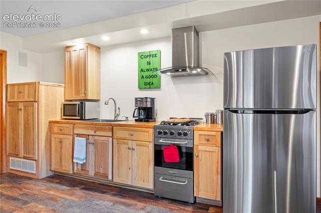 MLS Image for 1055  HIDDEN VALLEY  ,Colorado Springs, Colorado