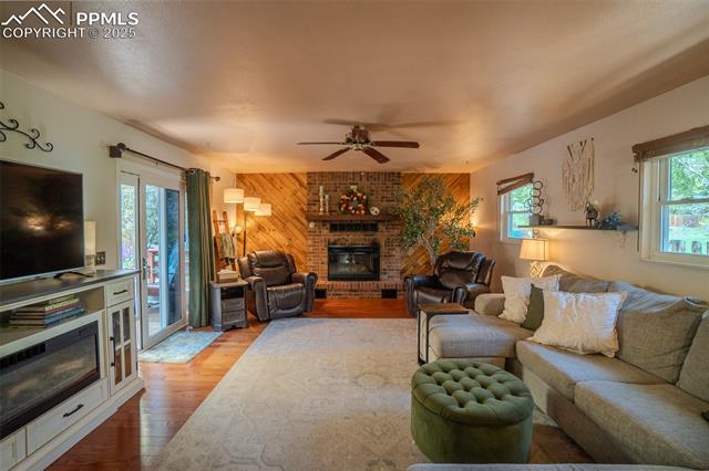 MLS Image for 4580 N Sleepy Hollow  ,Colorado Springs, Colorado