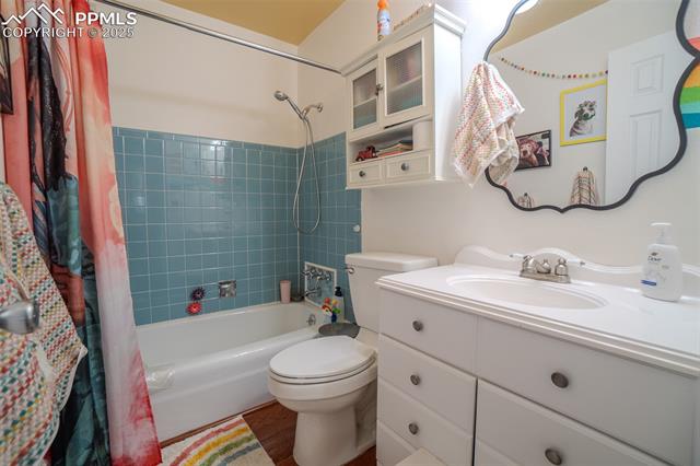 MLS Image for 4580 N Sleepy Hollow  ,Colorado Springs, Colorado
