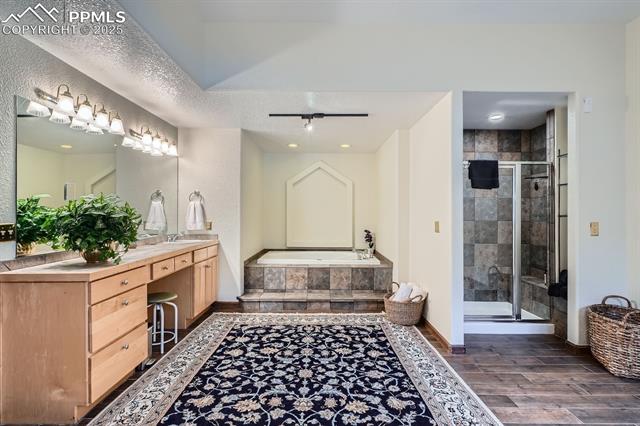 MLS Image for 1662  Gore  ,Larkspur, Colorado