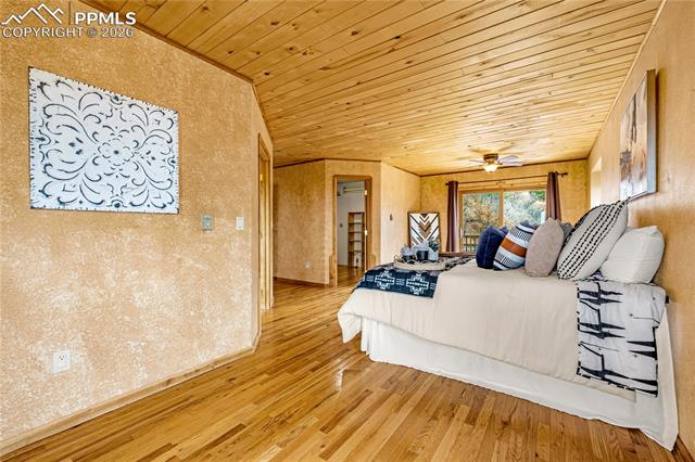 MLS Image for 845  Crystal Park  ,Manitou Springs, Colorado