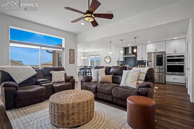 MLS Image for 6678  Cumbre Vista  ,Colorado Springs, Colorado