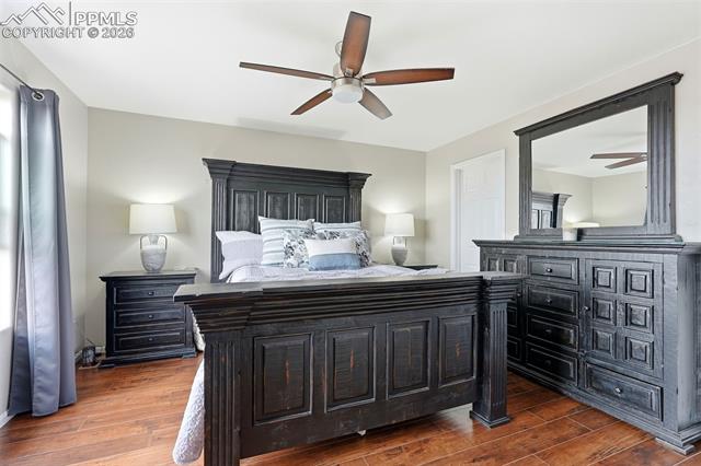 MLS Image for 6907  Shimmering Leaf  ,Colorado Springs, Colorado