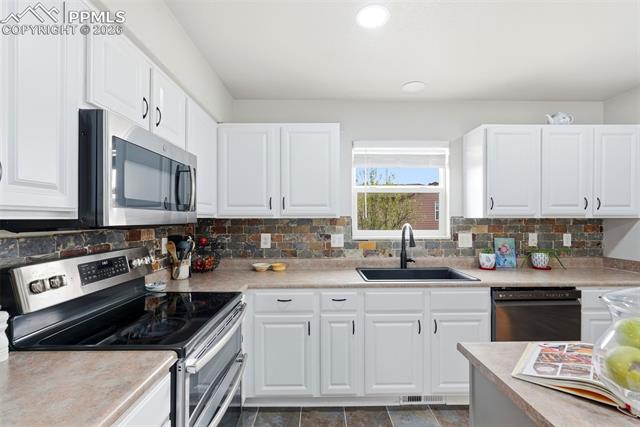 MLS Image for 6907  Shimmering Leaf  ,Colorado Springs, Colorado